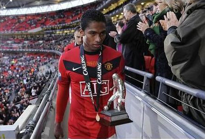 瓦伦西亚关键时刻再遭质疑，志在社区盾名次提升，态度坚定，年轻球员得到机会的简单介绍-问鼎网站