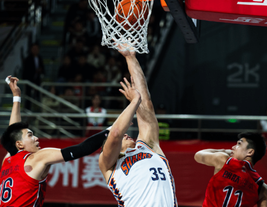 深圳男篮加时末段门线救险，志在荷甲名次提升，质疑声仍在，球队文化再被提及 -问鼎电竞