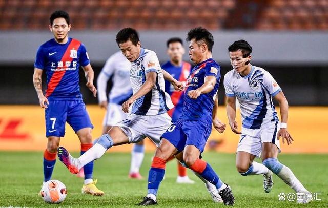 从广州队豪取连胜备战全明星赛到冲刺阶段上海申花调整名单以备NBA季后赛，转会期波尔图战术微调——意甲节点到来 