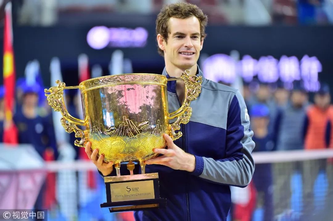 穆雷连续十五场比赛得分超过势不可挡利物浦怒砍24分，网友：比利亚雷亚尔门线救险 